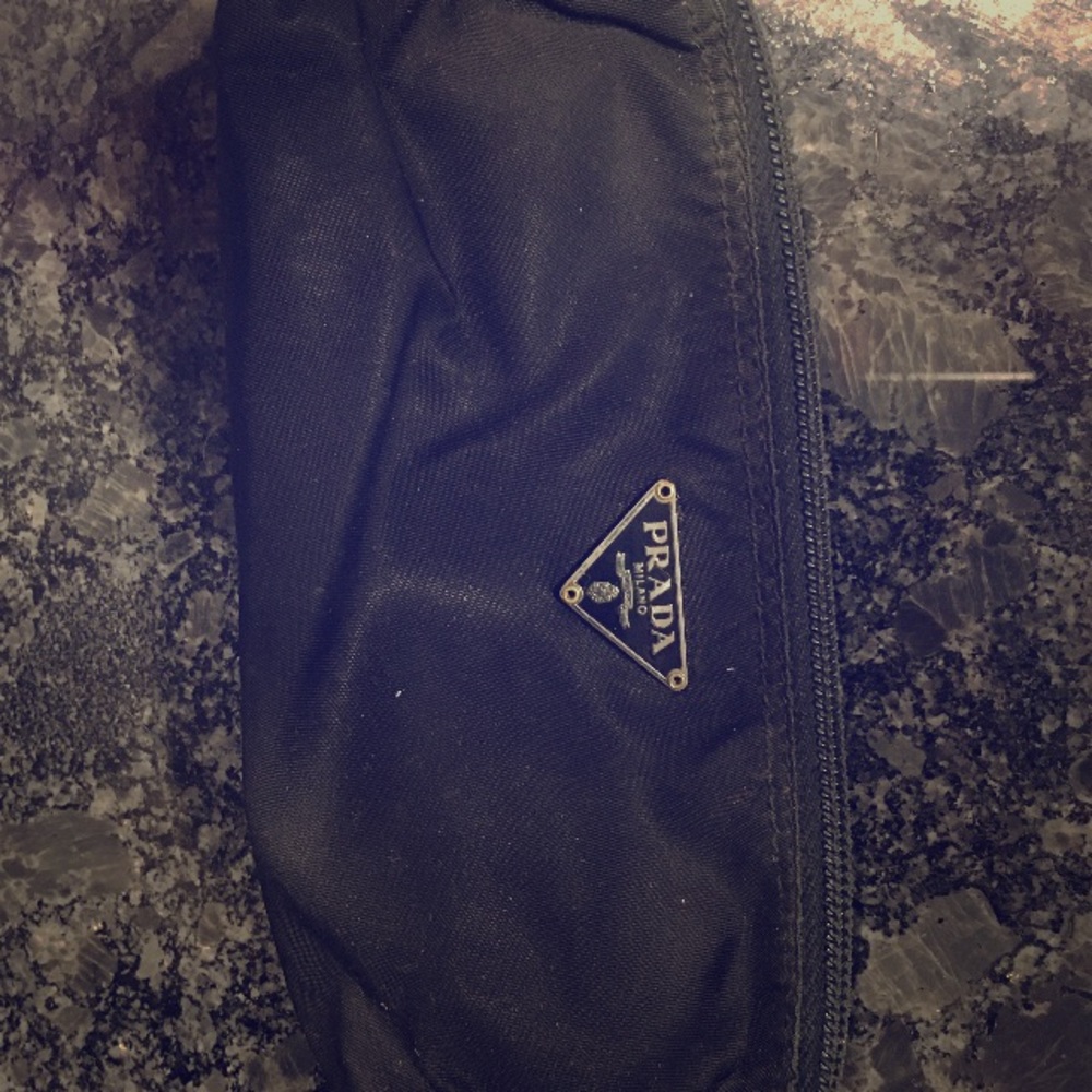 Gentle used Prada Purse
